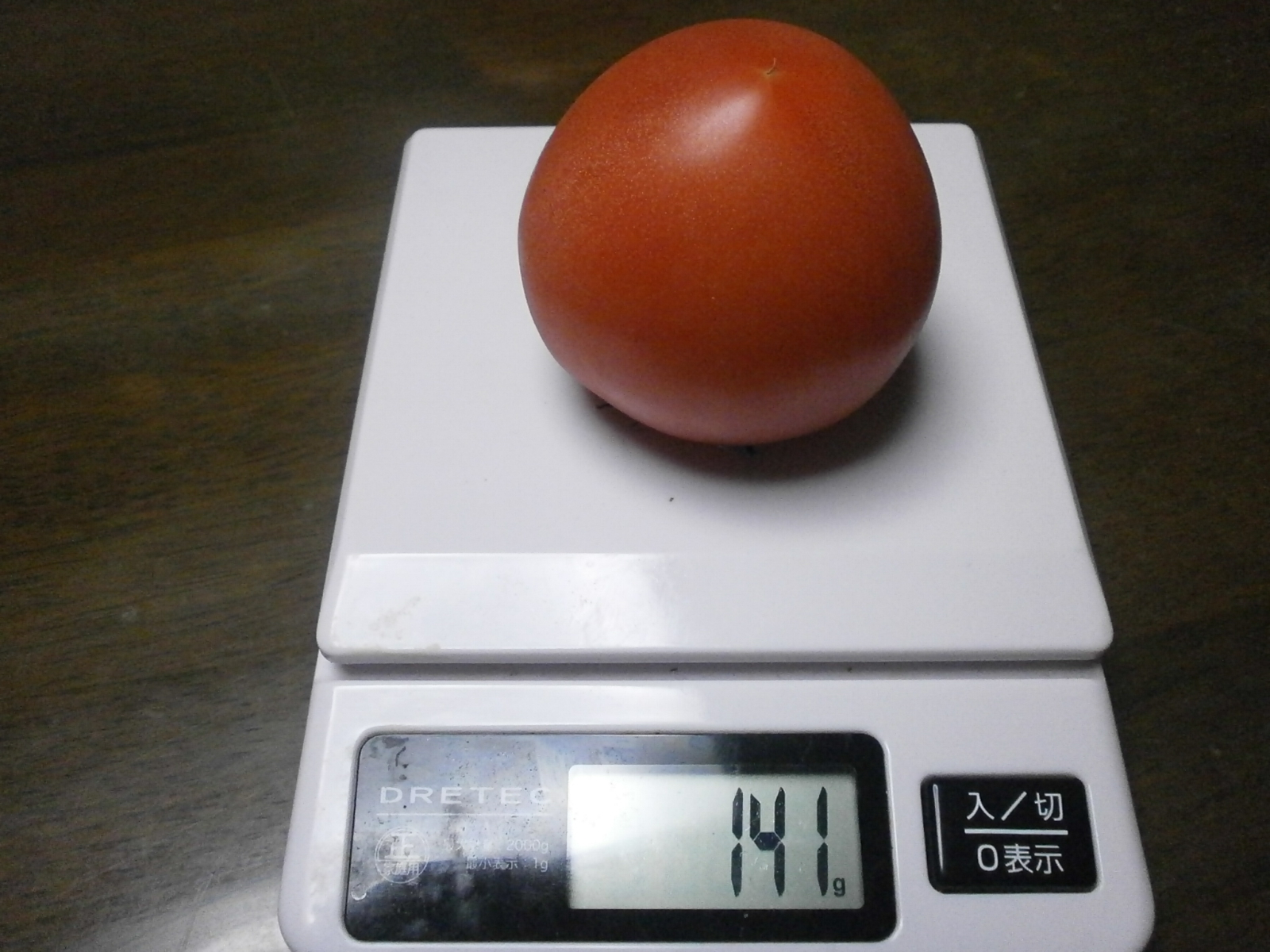Tomate (141 / 136 g a 121 g/120 g g)