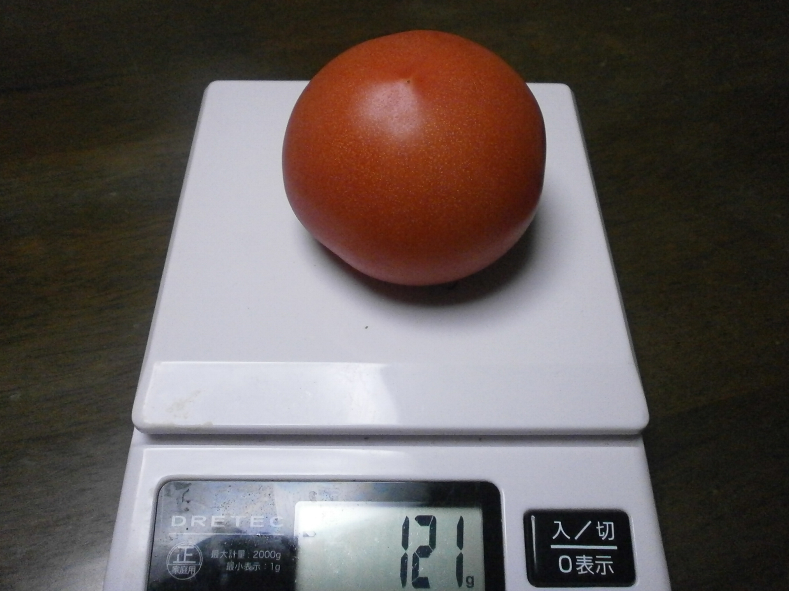Tomate (141 / 136 g a 121 g/120 g g)